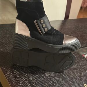 New Suede Bronx Black and Bronze Ankle Boots